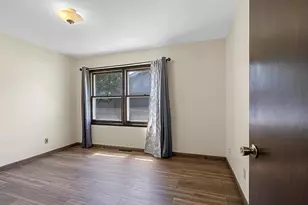 1235 E Murdock Ave, Oshkosh, WI 54901 - Photo 29