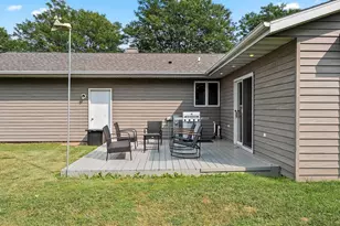 1814 Briquelet St, Green Bay, WI 54304 - Photo 47