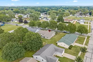1814 Briquelet St, Green Bay, WI 54304 - Photo 53