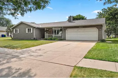1814 Briquelet Street, Green Bay, WI 54304 - Photo 39