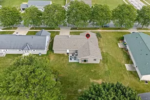 1814 Briquelet St, Green Bay, WI 54304 - Photo 55