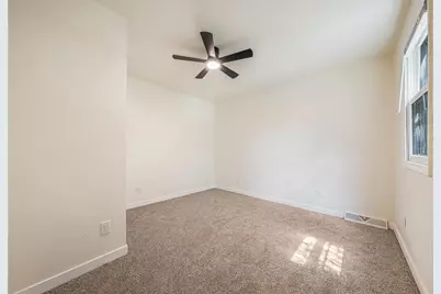 728 W 4th Avenue, Oshkosh, WI 54901 - Photo 29