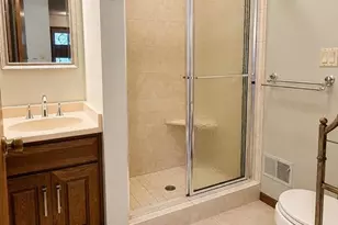 1600 Brentwood Dr, Oshkosh, WI 54904 - Photo 35