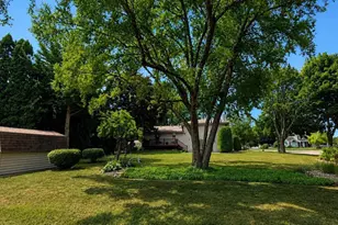 1600 Brentwood Dr, Oshkosh, WI 54904 - Photo 45