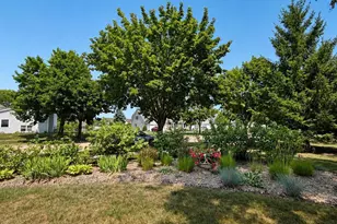 1600 Brentwood Dr, Oshkosh, WI 54904 - Photo 47