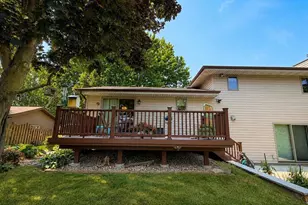 1600 Brentwood Dr, Oshkosh, WI 54904 - Photo 41