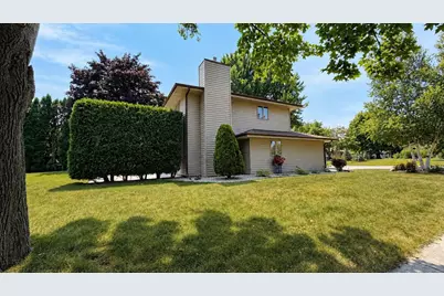 1600 Brentwood Drive, Oshkosh, WI 54904 - Photo 43