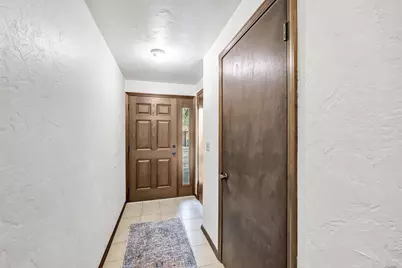 2550 Finger Road, Green Bay, WI 54302 - Photo 3