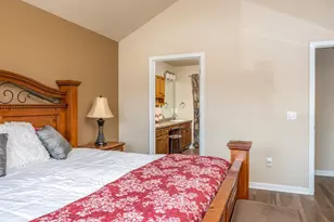 2306 E Sienna Way, Appleton, WI 54913 - Photo 13