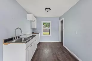 551 Marshall Ave, Fond du Lac, WI 54935 - Photo 3