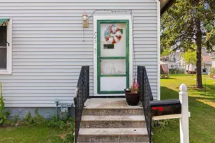 725 St George St, Green Bay, WI 54302 - Photo 27