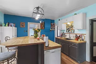 725 St George St, Green Bay, WI 54302 - Photo 9