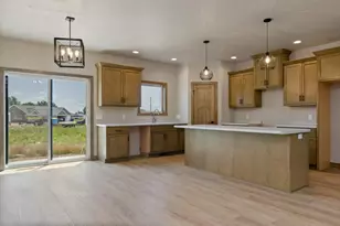 N3962 Wettering Way, Kaukauna, WI 54130 - Photo 11