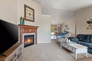1439 Navigator Way, De Pere, WI 54115 - Photo 17
