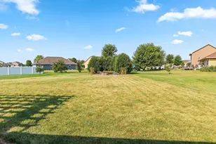 1439 Navigator Way, De Pere, WI 54115 - Photo 5