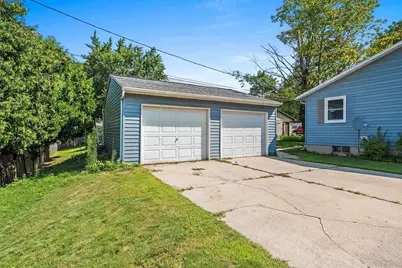2255 Deer Trail, Green Bay, WI 54302 - Photo 7