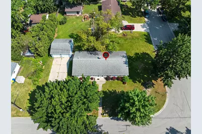 2255 Deer Trail, Green Bay, WI 54302 - Photo 3