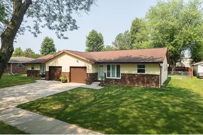 517 Kelly Jo Drive, Green Bay, WI 54303 - Photo 3