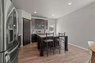 1269 Brayden Ln, De Pere, WI 54115 - Photo 5