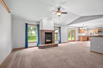 290 Royal St Pats Drive, Wrightstown, WI 54180 - Photo 3