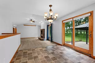 290 Royal Saint Pats Dr, Wrightstown, WI 54180 - Photo 5