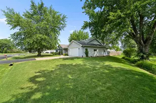 W2128 Campground Rd, Brillion, WI 54110 - Photo 35