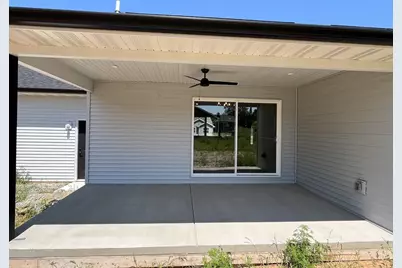 1970 Penny Lane, New London, WI 54961 - Photo 23