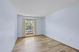 1600 Rustic Oaks Ct, Green Bay, WI 54301 - Photo 15