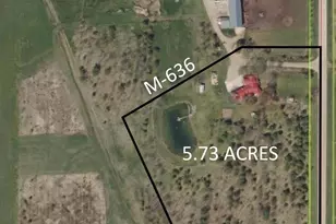 8122 Morrison Rd, Greenleaf, WI 54126 - Photo 5