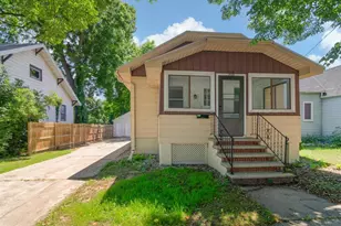 735 S Baird St, Green Bay, WI 54301 - Photo 3