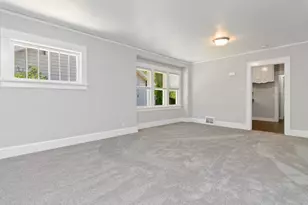 735 S Baird St, Green Bay, WI 54301 - Photo 13