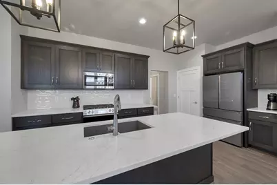 2812 Elm Tree, Green Bay, WI 54313 - Photo 9