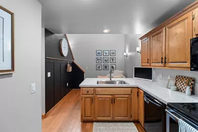 2571 Telluride Trail, Green Bay, WI 54313 - Photo 7