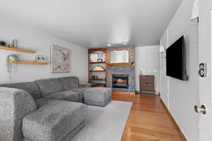 2571 Telluride Trail, Green Bay, WI 54313 - Photo 3