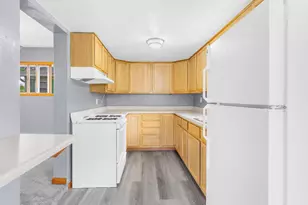 2305 17th Ave, Menominee, MI 49858 - Photo 7