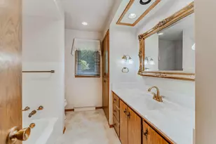 2897 Omro Rd, Oshkosh, WI 54904 - Photo 15