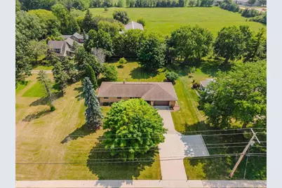 2897 Omro Road, Oshkosh, WI 54904 - Photo 29