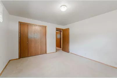 2897 Omro Road, Oshkosh, WI 54904 - Photo 13
