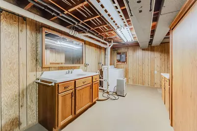 2897 Omro Road, Oshkosh, WI 54904 - Photo 21