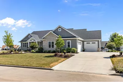 3001 W Old Oak Drive, Appleton, WI 54913 - Photo 1