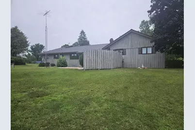 331 Orchard Circle, Gillett, WI 54124 - Photo 15
