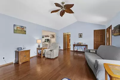 W10036 Terri Lane, Crivitz, WI 54114 - Photo 9