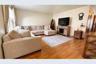 3720 Purple Crest Court, Oshkosh, WI 54901 - Photo 3