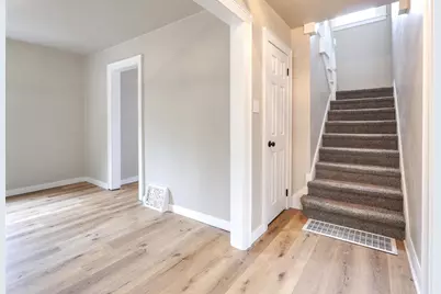 2515 Sheridan Place, Manitowoc, WI 54220 - Photo 9