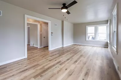 2515 Sheridan Place, Manitowoc, WI 54220 - Photo 3