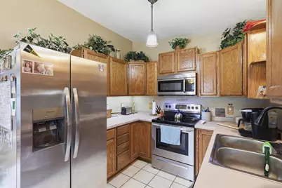 217 E Mitchell Avenue, Appleton, WI 54915 - Photo 9