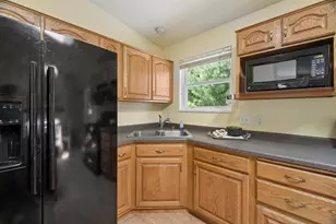 9472 Hopi Ln, Fremont, WI 54940 - Photo 7