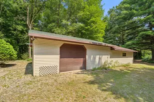9472 Hopi Ln, Fremont, WI 54940 - Photo 25