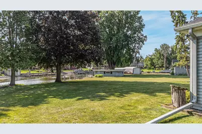 5116 Violet Lane, Oshkosh, WI 54904 - Photo 39