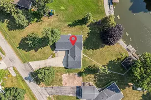 5116 Violet Ln, Oshkosh, WI 54904 - Photo 3
